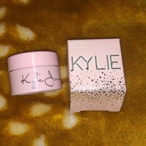 QUEEN ULTRA GLOW KYLIGHTER